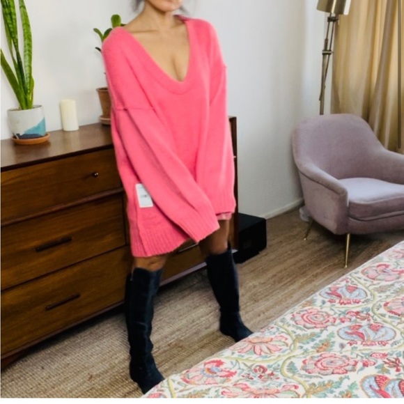 Free People Brookside Tunic in Pink Lightning O1 - Picture 2 of 15